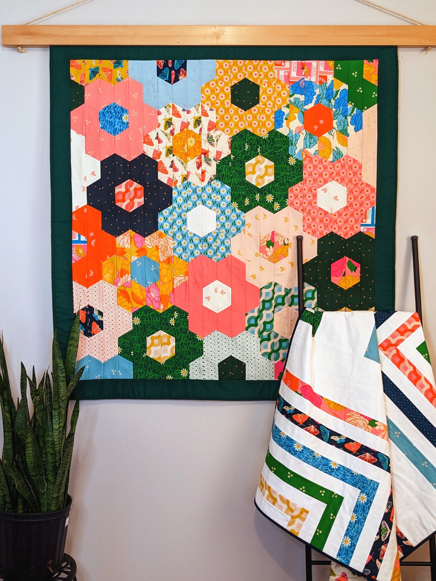 Hexagon Flower Quilt Pattern - Pack of 3 - M111